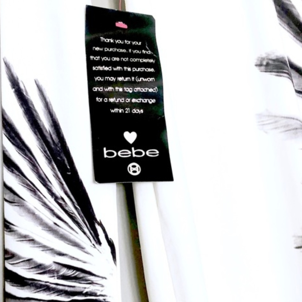 💋 BEBE  Fallen Angel long sleeve Deep V dress L new RARE 💋 - Picture 8 of 8